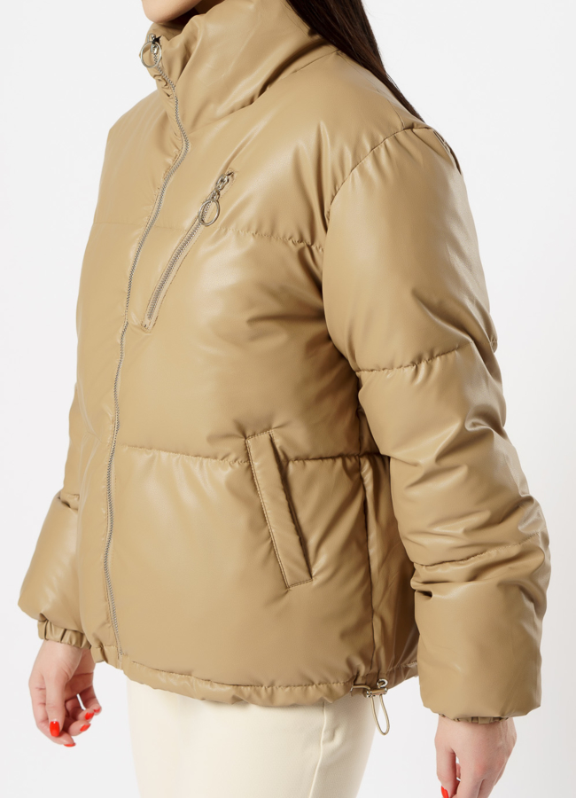 Куртка из эко кожи утепленная бежевого цвета модель № 821 универмаг малина