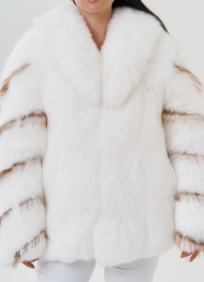 Женская шуба из меха лисы  модель № 27614 универмаг малина