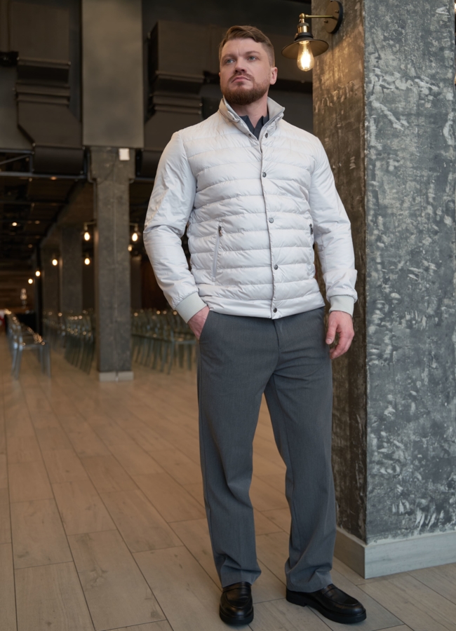 Мужская куртка серого цвета модель № 30210 в кредит Мужская куртка серого цвета модель № 30210 в кредит