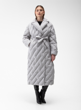 Женский пуховик с английским воротником