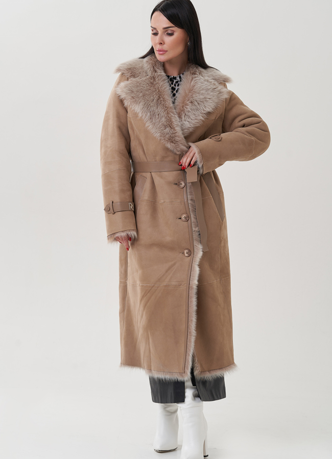 Женская дубленка с английским воротником  модель № 25631 меха малина Женская дубленка с английским воротником  модель № 25631 меха малина