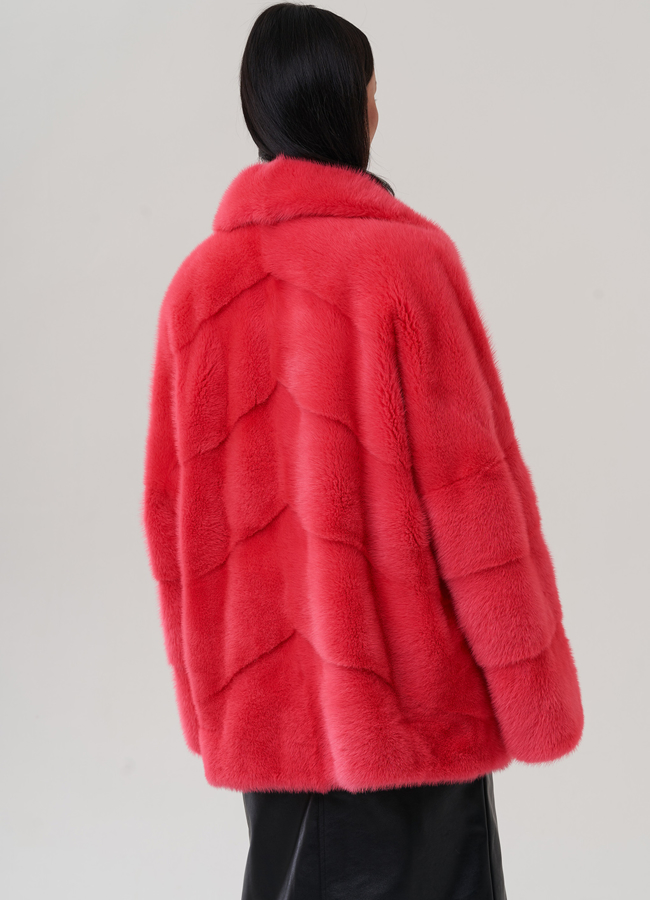 Шуба из норки с английским воротником  модель № 24706 в кредит