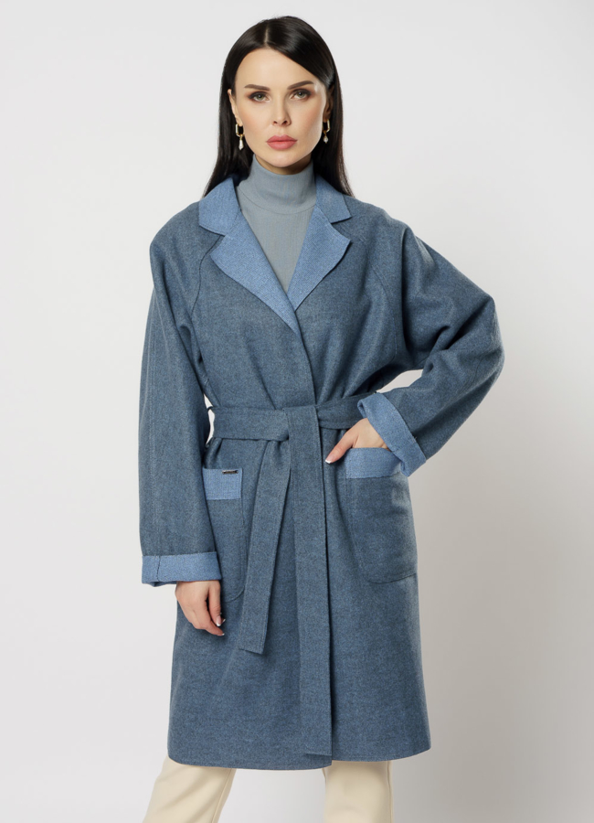 Пальто женское синего цвета модель № 19607 меха малина