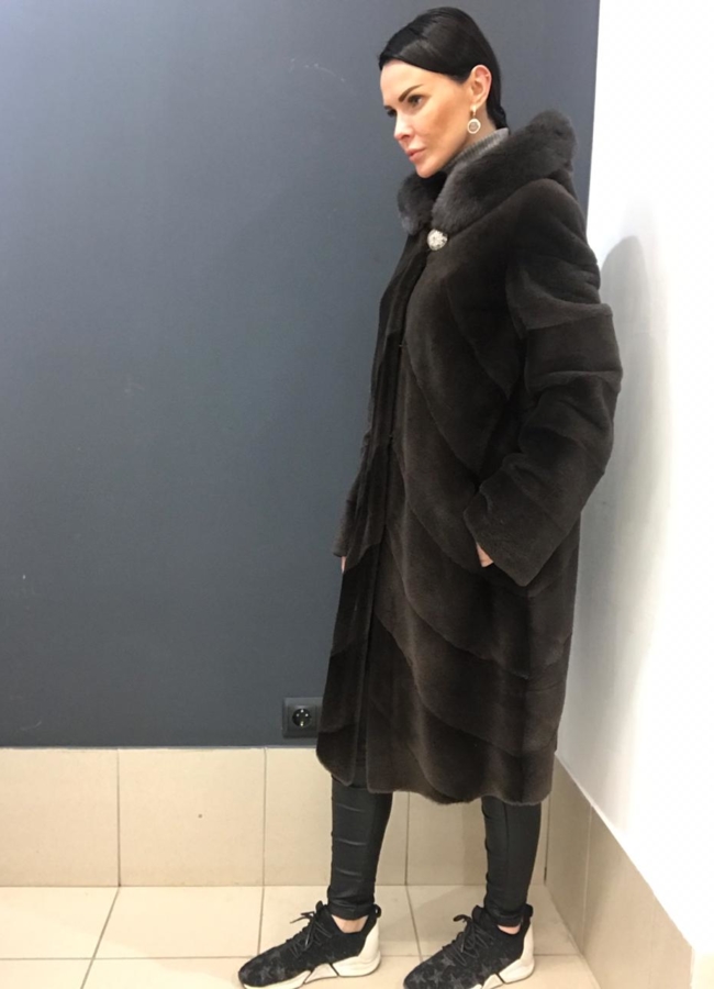 Шуба из нутрии модель № Астория 100 в рассрочку