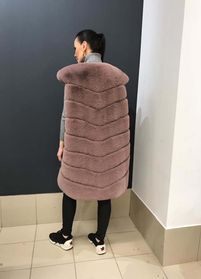 фото Жилет из экомеха модель № 901