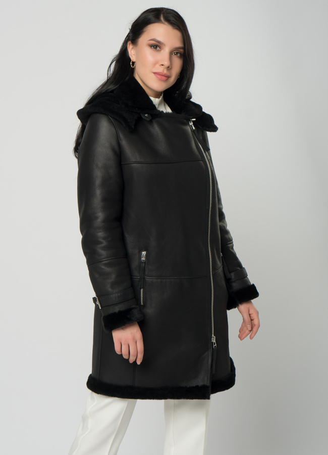 Дубленка из натурального меха с капюшоном модель № 72987 меха малина