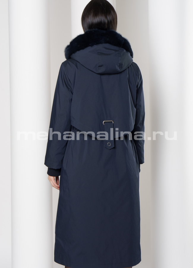 Удлиненная парка синего цвета с капюшоном модель № 19255 в рассрочку