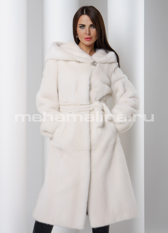 фото Белая шуба из скандинавской норки модель № S-501