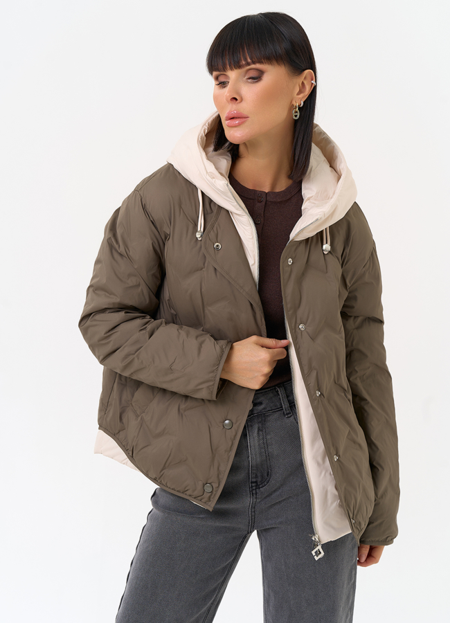 Женская куртка с контрастным капюшоном модель № 31542 в рассрочку