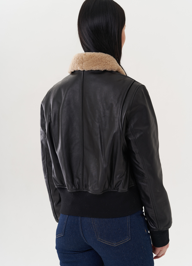 Куртка пилот из натуральной кожи черного цвета модель № 26714 универмаг малина
