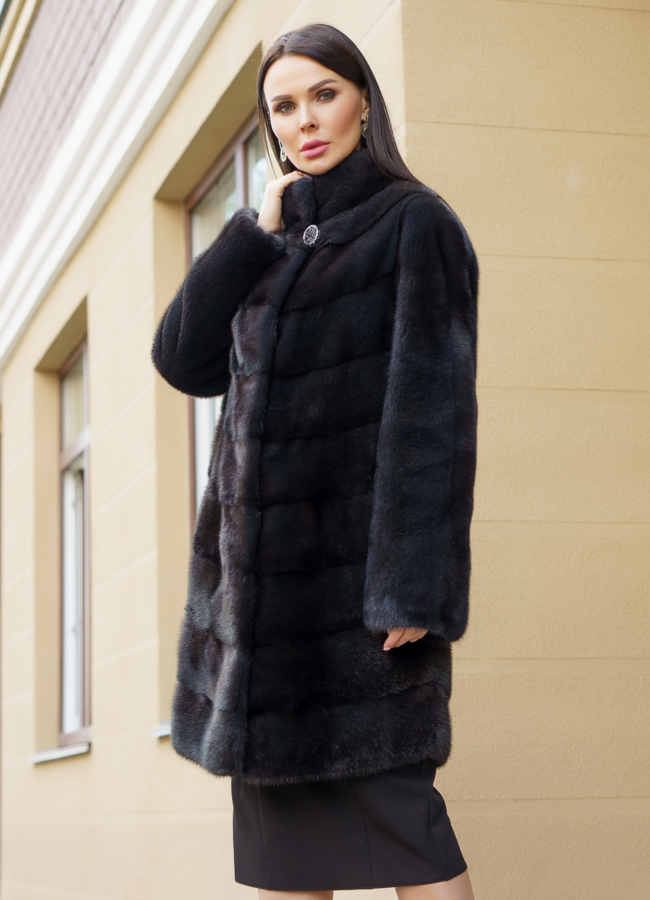 Шуба из скандинавской норки модель № S-141 меха малина