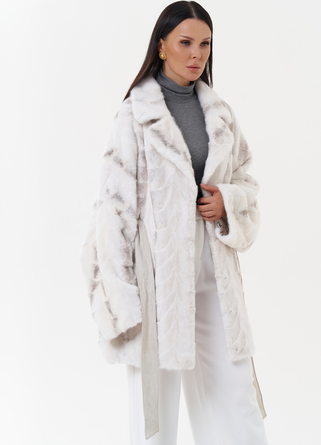 Шуба из скандинавской норки с английским воротником модель № 27635 универмаг малина