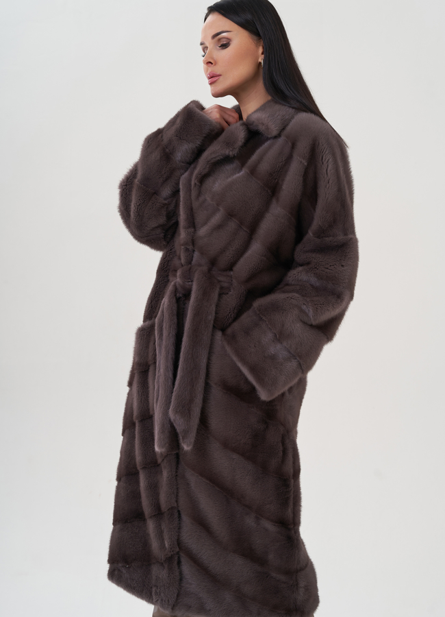 Шуба из норки с английским воротником  модель № 24951 в рассрочку