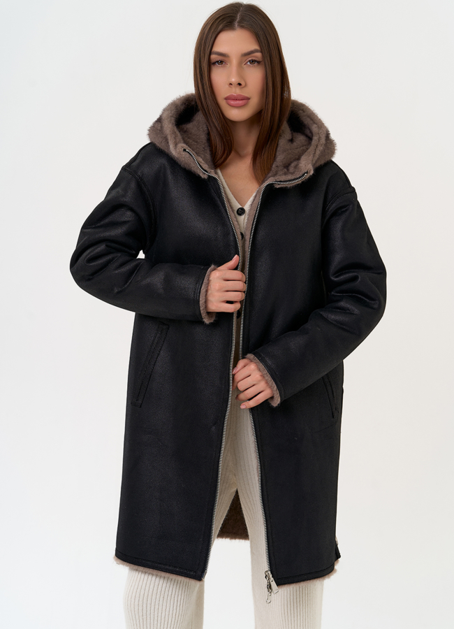 Женская двухсторонняя дубленка из эко замши с капюшоном модель № 31434 универмаг малина Женская двухсторонняя дубленка из эко замши с капюшоном модель № 31434 универмаг малина