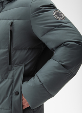 Мужской пуховик с капюшоном 