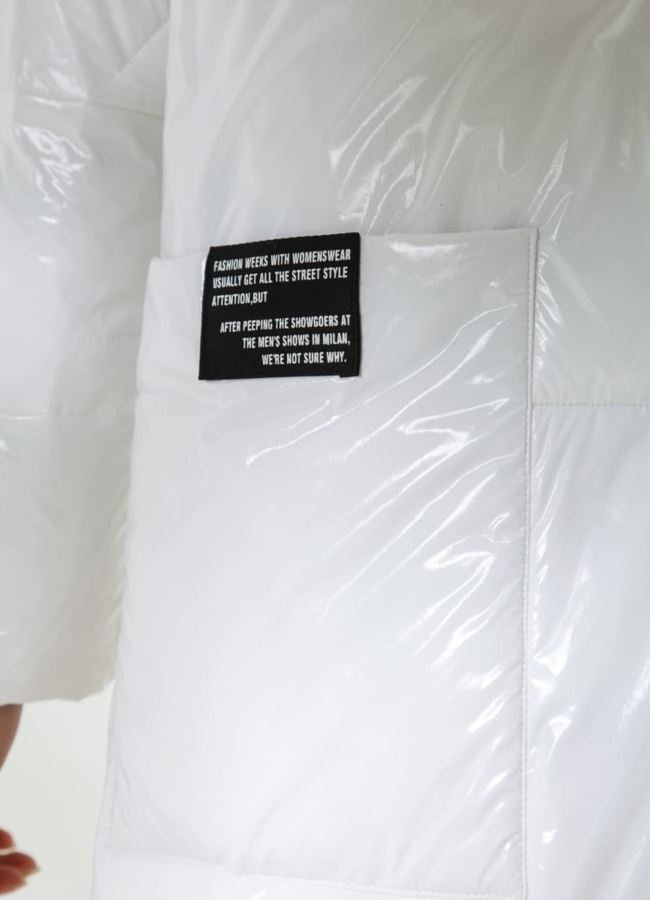 Пальто женское белого цвета модель № 7743 в рассрочку