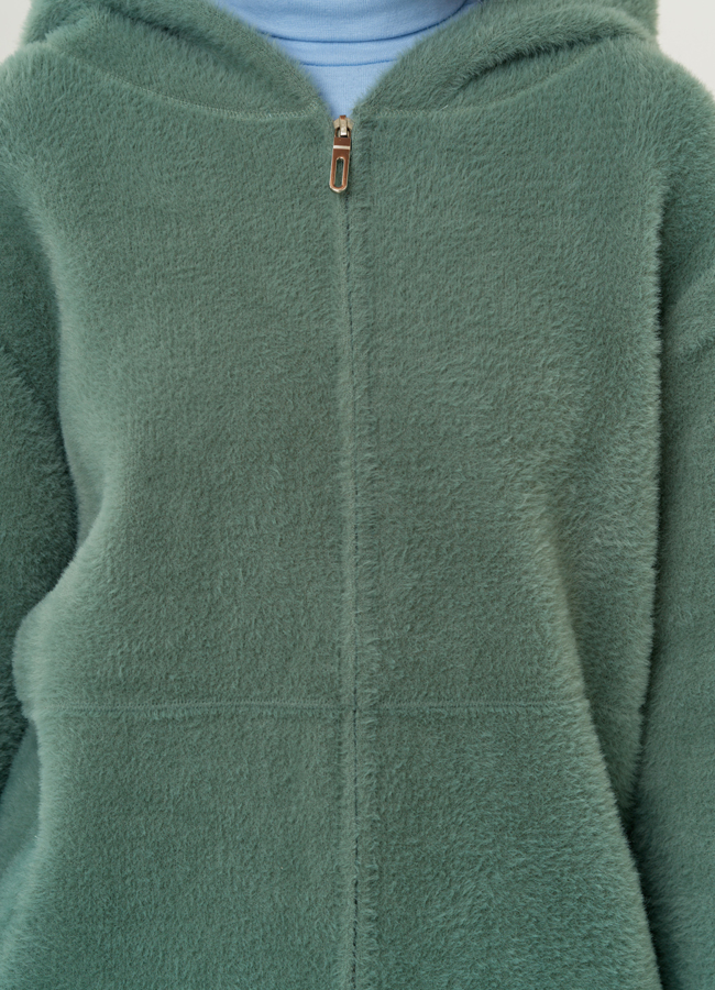 Короткий кардиган с капюшоном модель № 18335 универмаг малина