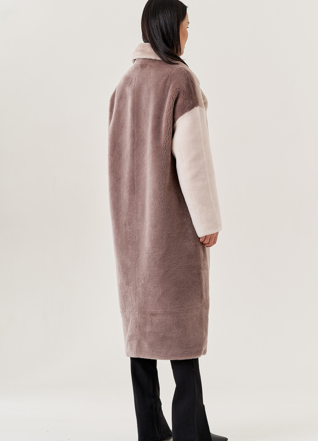 Женское пальто из эко меха  с английским воротником  модель № 79479 универмаг малина