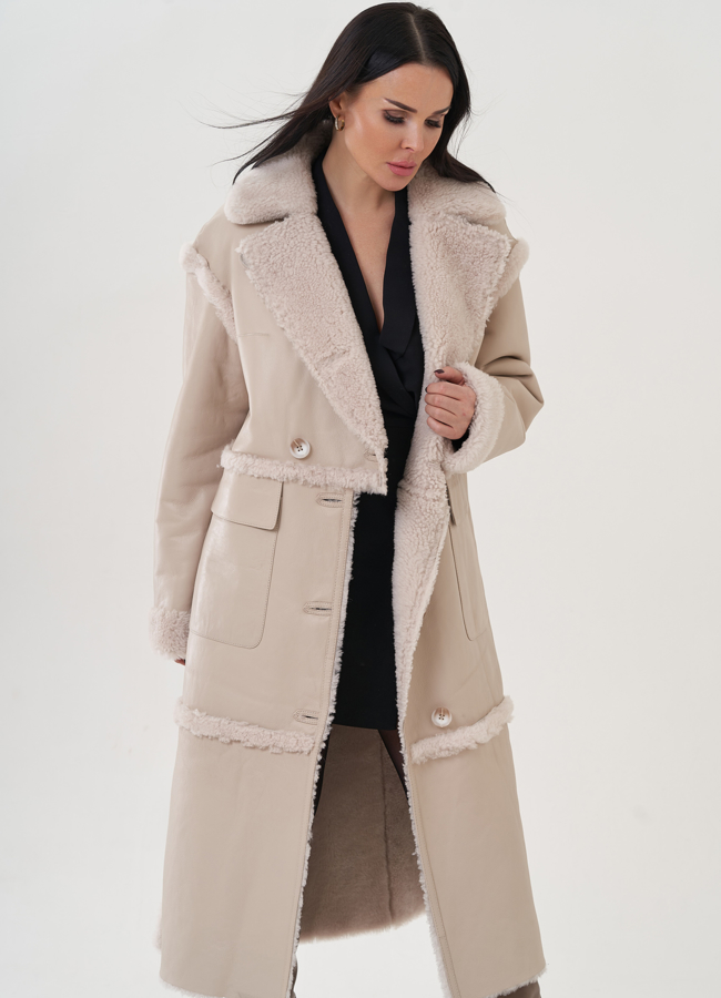 Женская дубленка с английским воротником  модель № 26045 в кредит