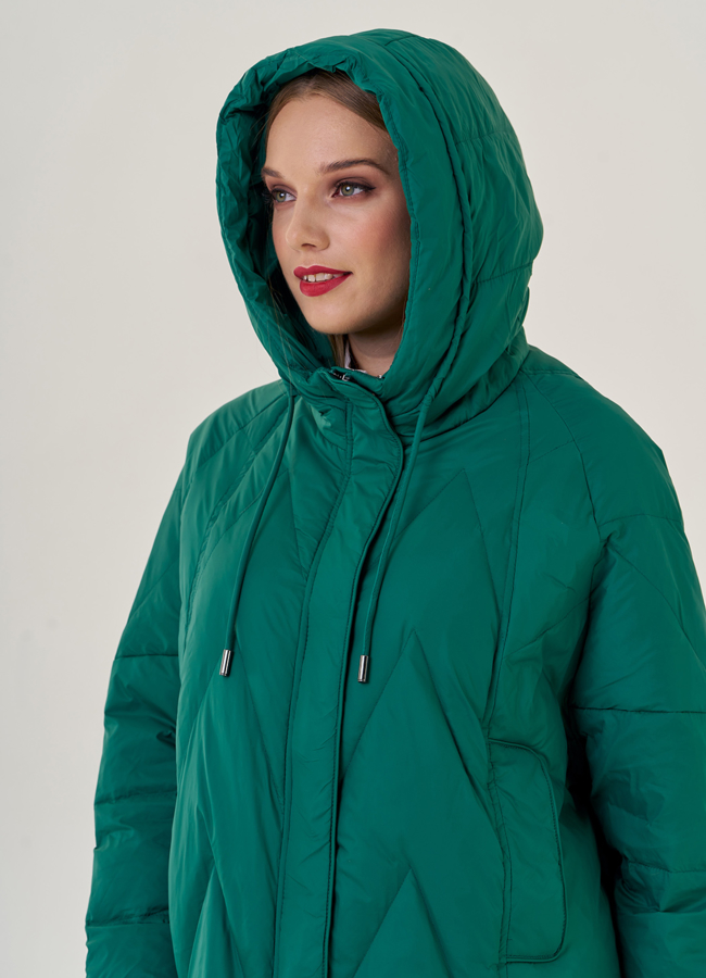 Женский пуховик оверсайз в зеленом цвете модель № 23228 универмаг малина