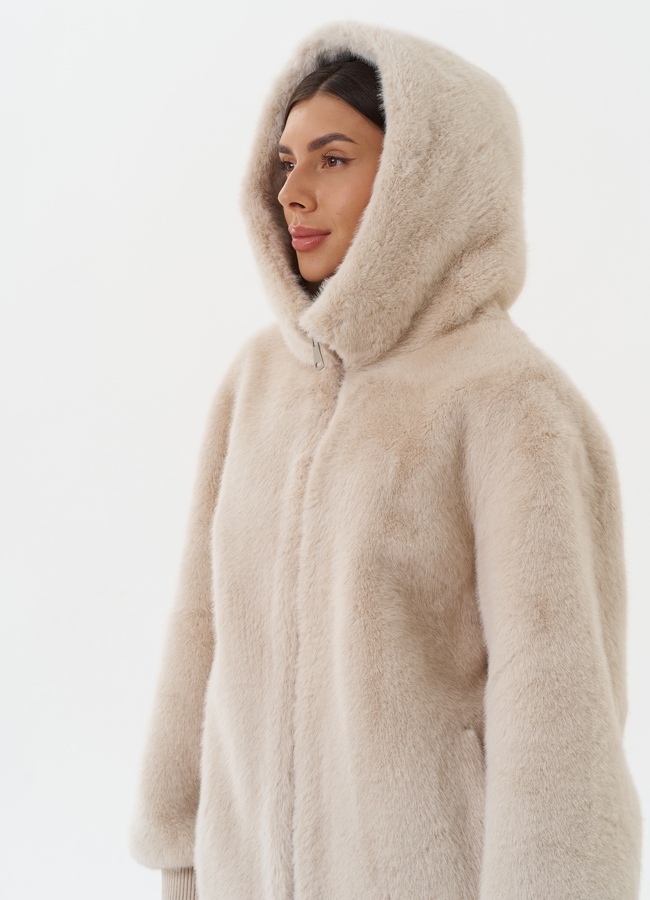 Куртка из эко меха с поясом модель № 27789 универмаг малина