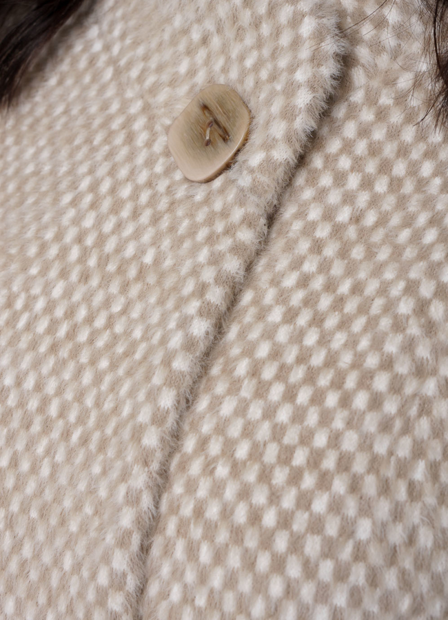 Полупальто женское бежевого цвета модель № 20481 универмаг малина