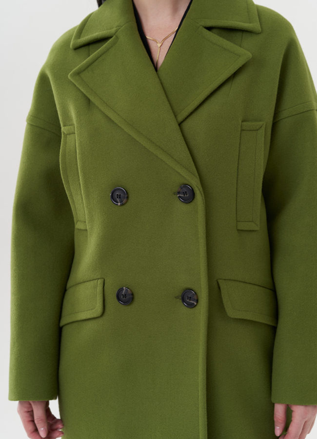 Двубортное пальто зеленого цвета модель № 26782 универмаг малина