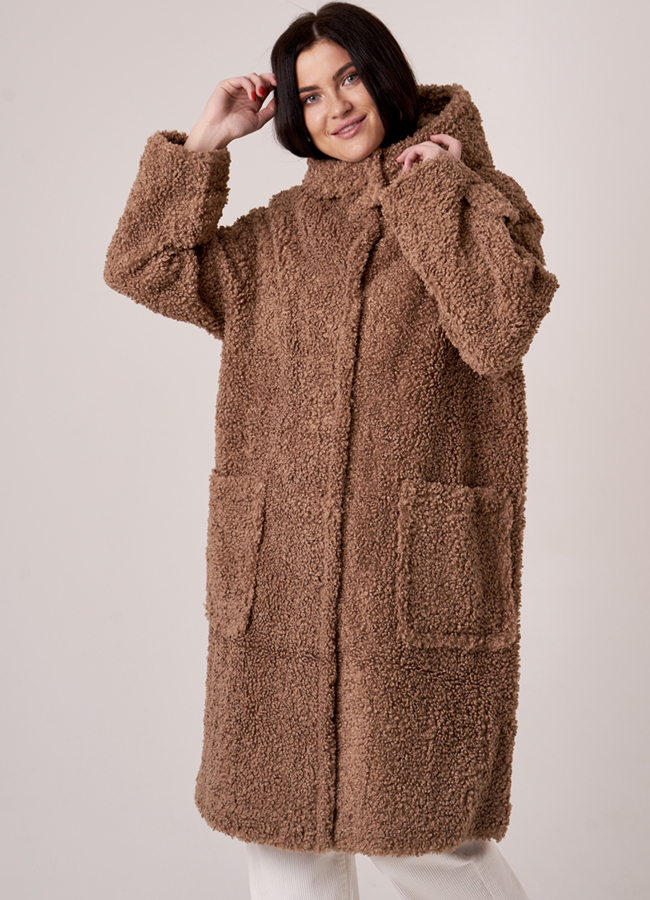 Шуба из шерсти с капюшоном модель № 19432 универмаг малина