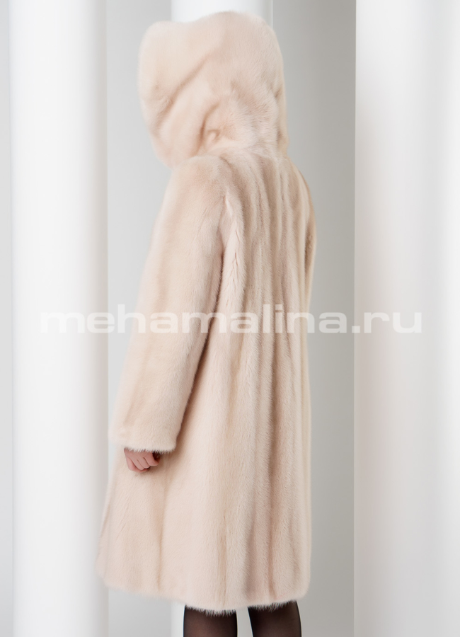 Светлая шуба из норки модель № S-569 универмаг малина
