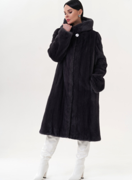 Шуба из норки классическая с капюшоном цвете графит