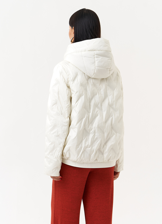 фото Женская утепленная куртка с капюшоном модель № 29945