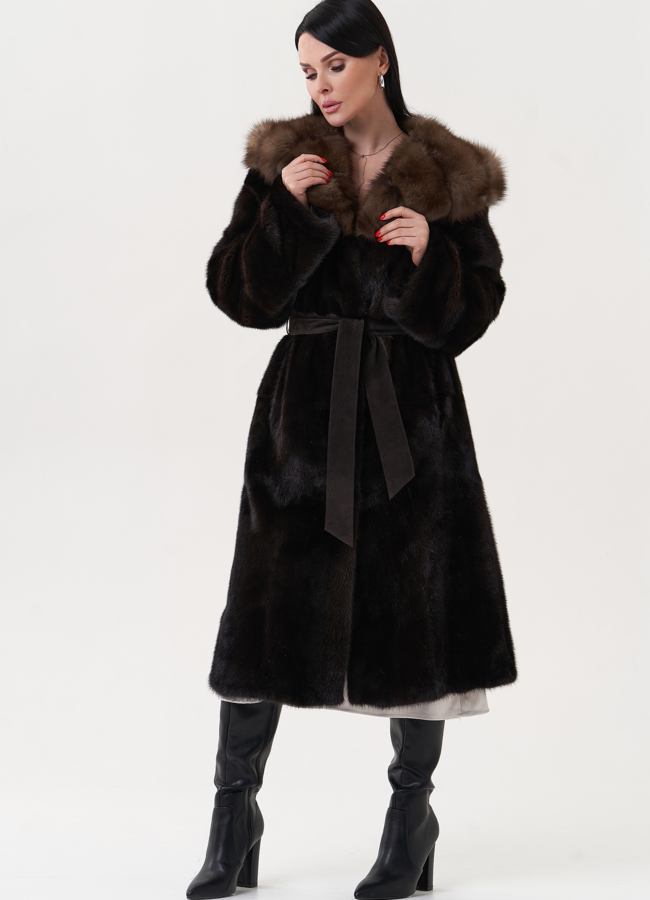 фото Норковая шуба с отделкой из меха куницы модель № 26936