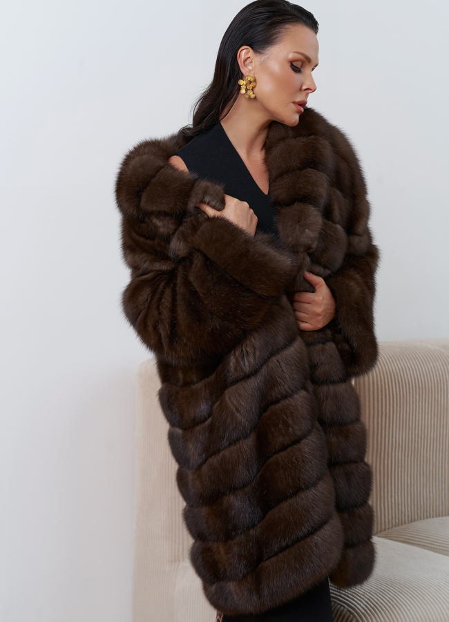 Шуба из соболя  модель № 24591 в рассрочку