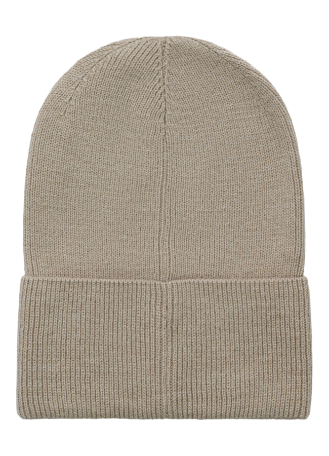Демисезонная шапка  в бежевом цвете модель № 12304 в рассрочку