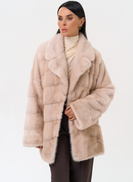 Укороченная шуба из меха норки с английским воротником