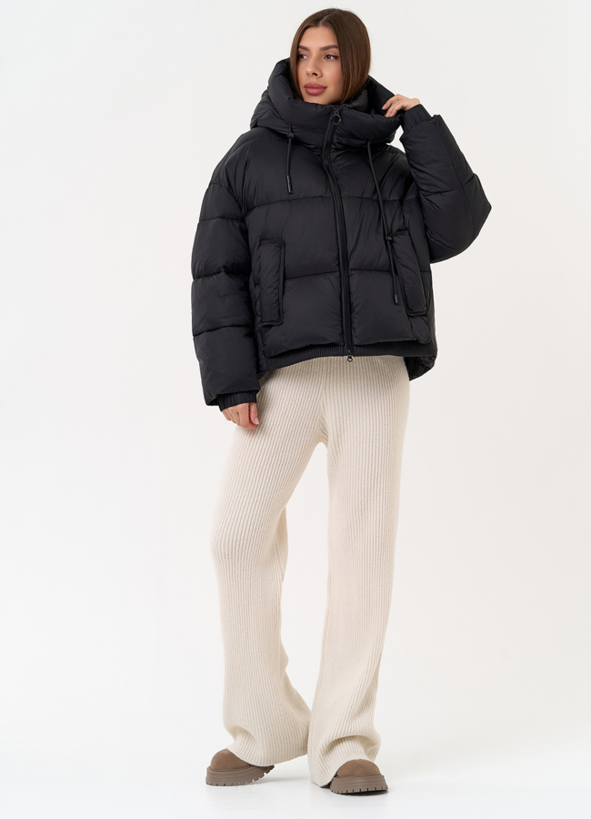 Женский короткий пуховик черного цвета модель № 31589 в кредит Женский короткий пуховик черного цвета модель № 31589 в кредит