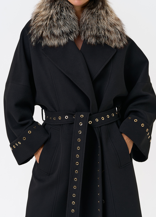 Утепленное женское пальто с английским воротником из меха лисы модель № 31552 универмаг малина Утепленное женское пальто с английским воротником из меха лисы модель № 31552 универмаг малина