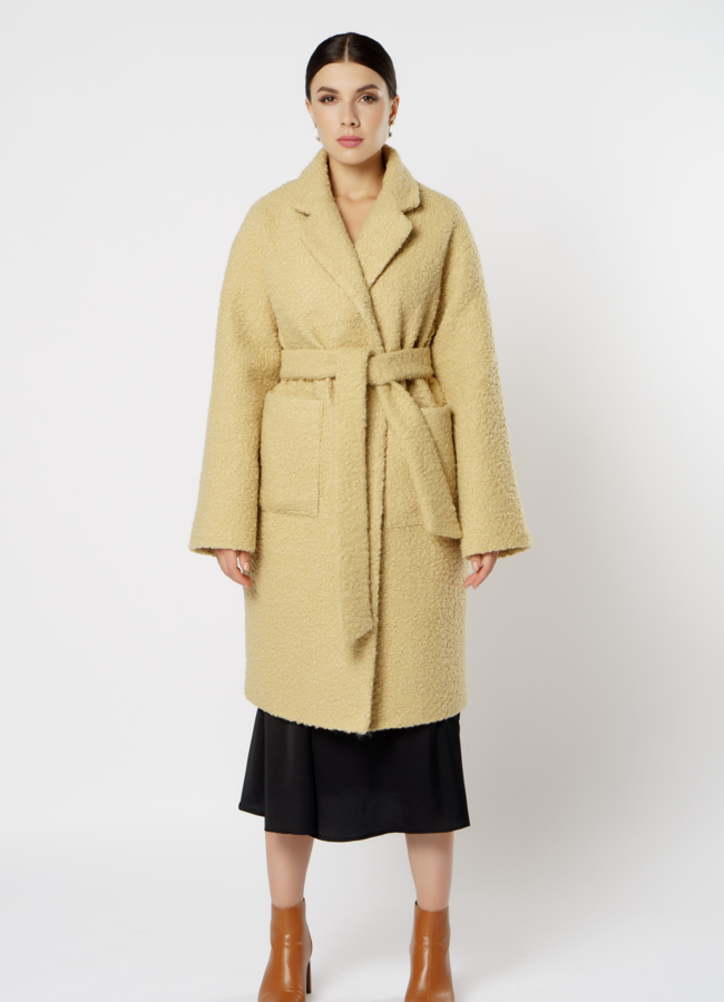 фото Полупальто из эко меха с английским воротником модель № 20607