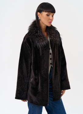 Дубленка натуральная с воротником из меха лисы