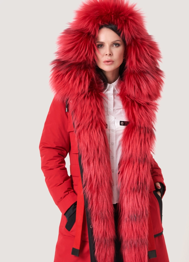 Красная меховая парка с капюшоном модель № 12035 в рассрочку