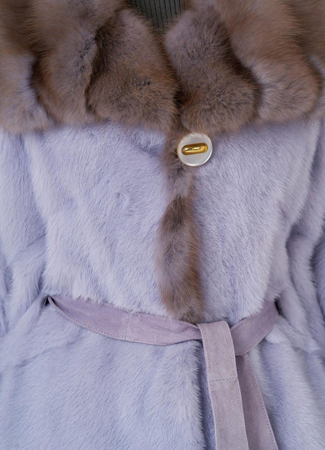 Норковая шуба с отделкой из куницы модель № 23083 в рассрочку