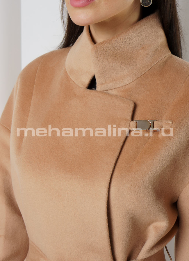 Пальто со стойкой на кнопках в цвете кэмел модель № 035 универмаг малина