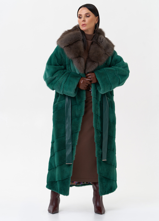 Норковая шуба с капюшоном из меха куницы модель № 29253 меха малина