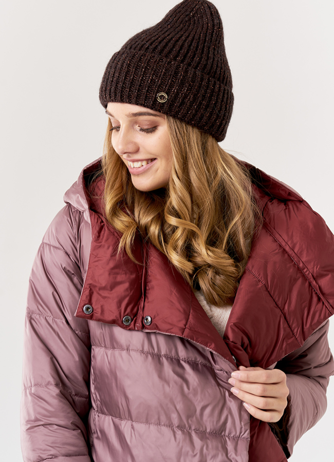 Женская шапка модель № 10898 меха малина