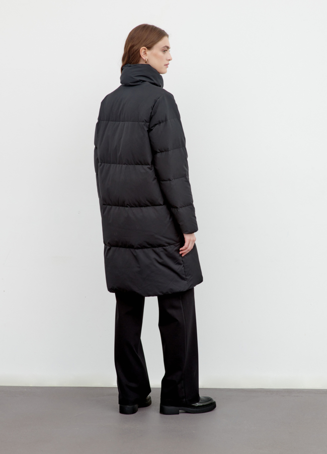 Пуховик черный с английским воротником модель № 79419 в кредит