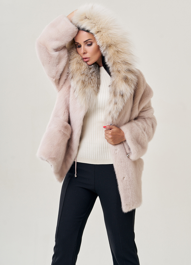 Шуба оверсайз с капюшоном из рыси модель № 78731 универмаг малина