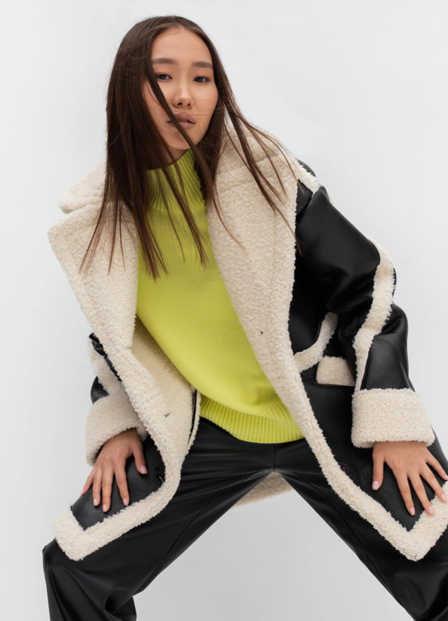 фото Дубленка из эко кожи черного цвета модель № 40208