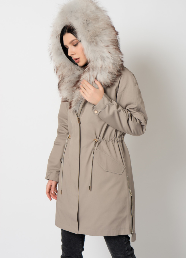 Женская парка с енотом модель № 18066 универмаг малина