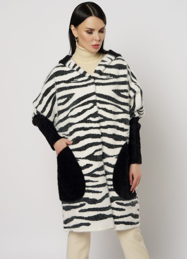 Женское пальто с принтом  модель № 956 универмаг малина