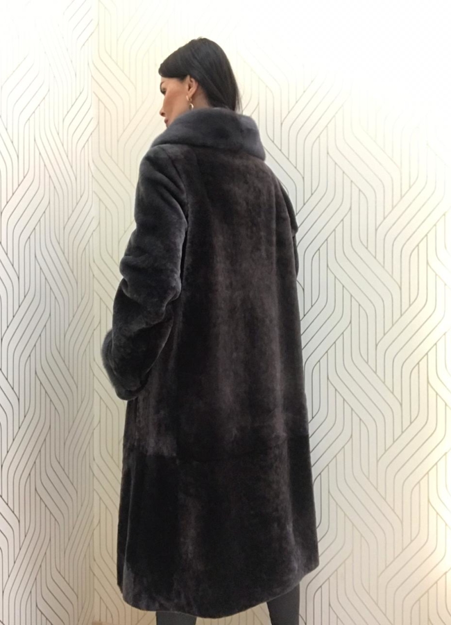 Шуба из мутона модель № С-101 в кредит